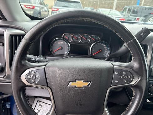 Used 2018 Chevrolet Silverado 1500 LT w/ All Star Edition AWD/4WD image 15