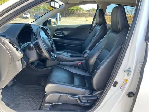 Used 2021 Honda HR-V EX-L image 15