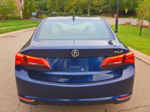 Used 2015 Acura TLX V6 FWD image 9