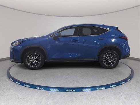 Used 2023 Lexus NX 250 FWD w/ Towing Package (2000 Lbs) image 9