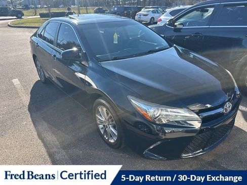 Used 2016 Toyota Camry SE w/ Moonroof Package image 13