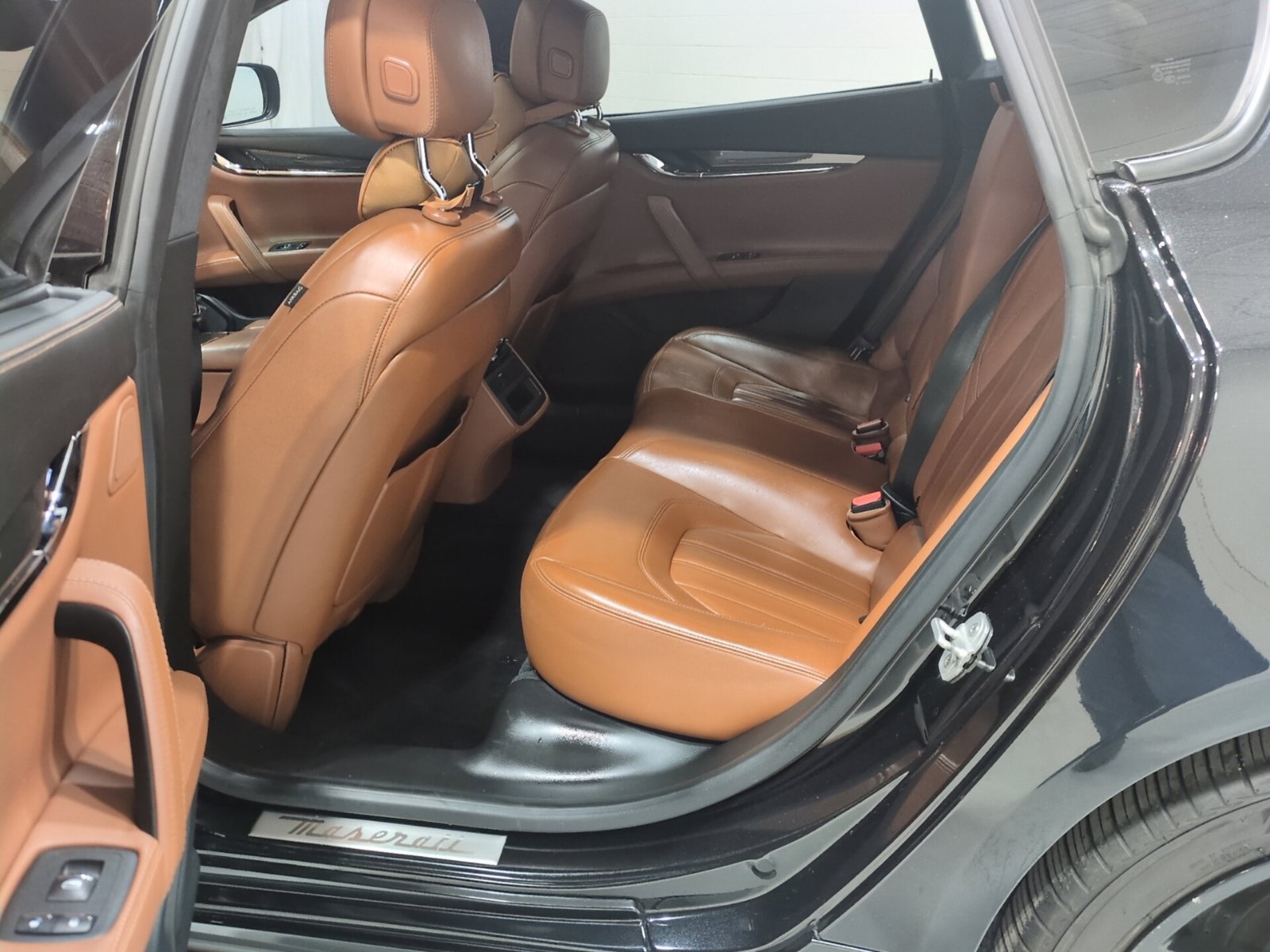 Used 2015 Maserati Quattroporte S Q4 AWD/4WD image 14