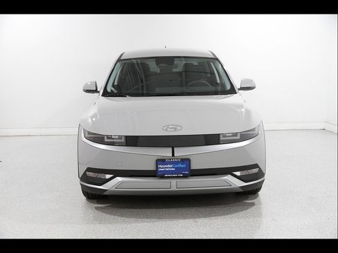 Certified 2024 Hyundai Ioniq 5 SEL AWD/4WD image 2