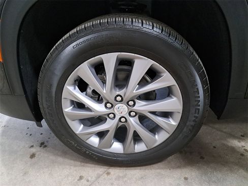 New 2026 Buick Enclave Preferred image 41