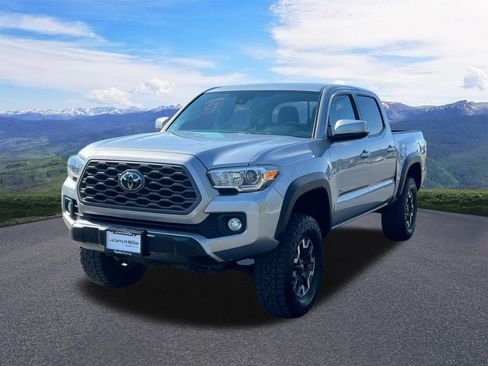 Used 2021 Toyota Tacoma TRD Off-Road w/ Technology Package AWD/4WD image 1