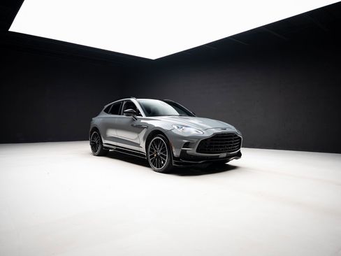 Used 2023 Aston Martin DBX 707 AWD/4WD image 88