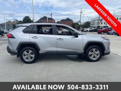 Certified 2025 Toyota RAV4 LE AWD/4WD image 7