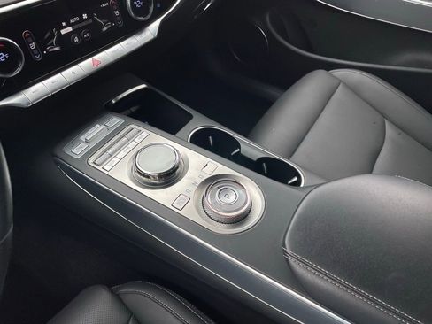 Used 2023 Genesis GV70 2.5T w/ Select Package image 20