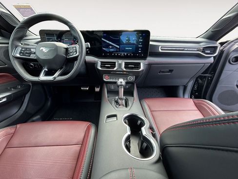 Used 2025 Ford Mustang Premium RWD image 11