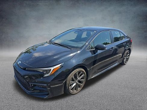 Used 2025 Toyota Corolla SE FWD image 4