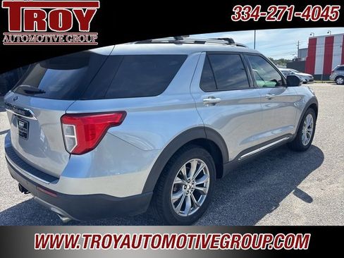 Used 2021 Ford Explorer Limited w/ Equipment Group 301A image 14