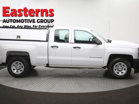 Used 2018 Chevrolet Silverado 1500 W/T RWD image 42