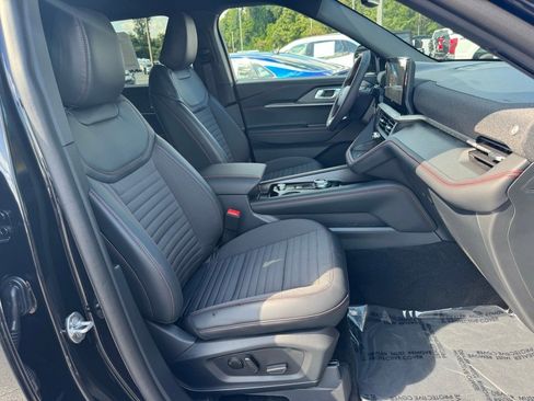 New 2025 Ford Explorer ST-Line w/ Premium Package image 28