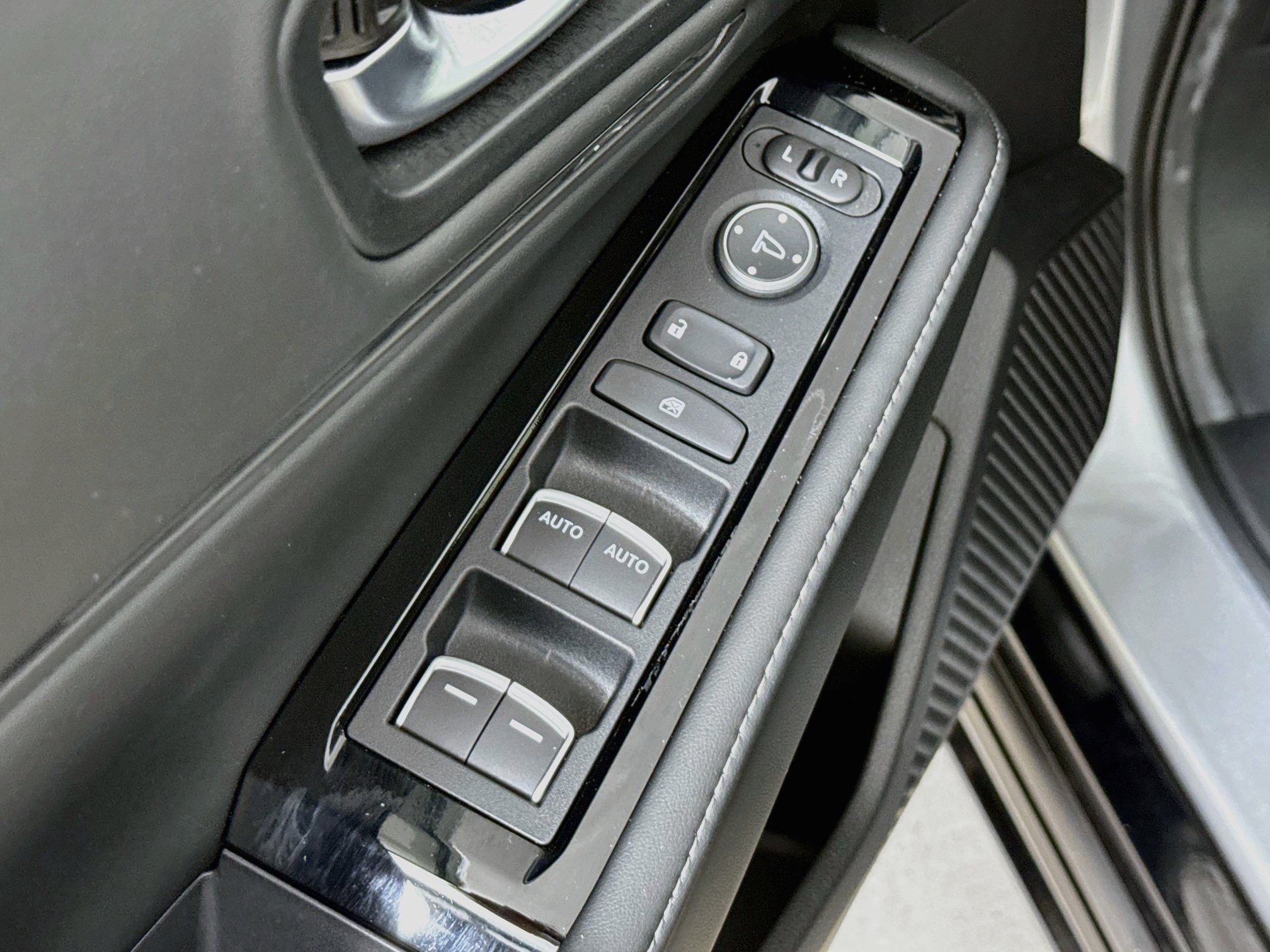 Used 2024 Honda Accord Touring image 20