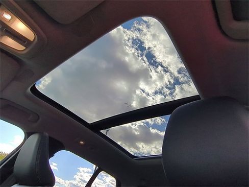 New 2026 Volvo XC40 B5 Plus w/ Protection Package Premier image 10