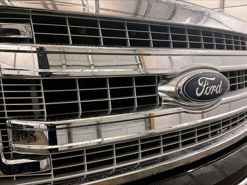 Used 2014 Ford F150 XLT w/ Equipment Group 302A Luxury image 30