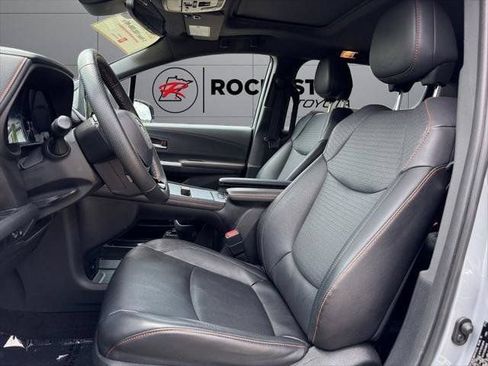 Certified 2023 Toyota Sienna XSE w/ XSE Plus Package AWD/4WD image 74