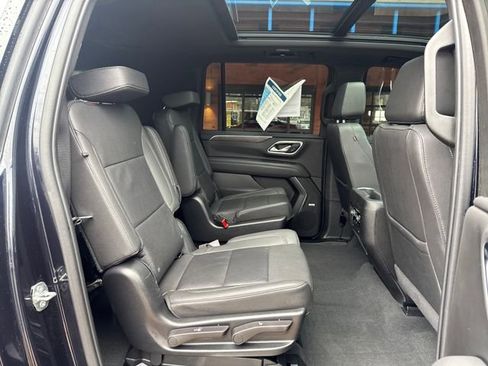 Certified 2023 Chevrolet Suburban LT image 31