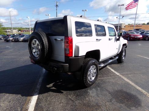 Used 2009 HUMMER H3 Luxury AWD/4WD image 5