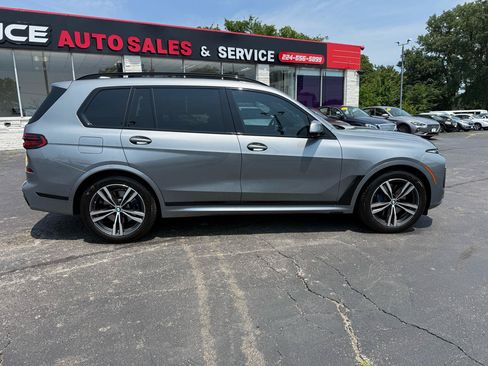 Used 2023 BMW X7 xDrive40i w/ Executive Package AWD/4WD image 8