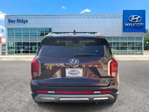 Used 2024 Hyundai Palisade Limited AWD/4WD image 5