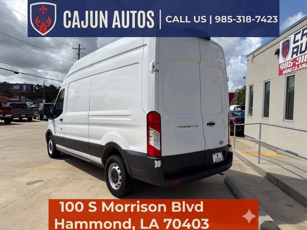 Used 2021 Ford Transit 250 148 High Roof w/ Load Area Protection Package RWD image 11