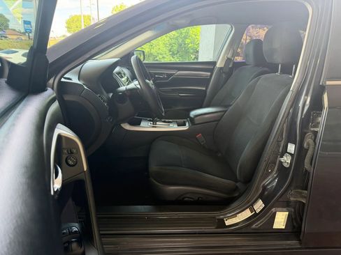 Used 2015 Nissan Altima 2.5 S w/ Power Driver Seat Package FWD image 8