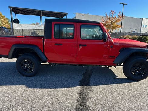 New 2026 Jeep Gladiator Sport image 7
