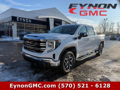 New 2026 GMC Sierra 1500 SLT w/ SLT Premium Package