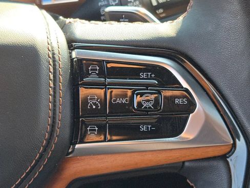 Certified 2023 Jeep Grand Cherokee L Summit AWD/4WD image 38