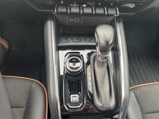 Used 2024 GMC Canyon AT4 AWD/4WD image 24