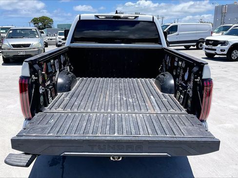 Used 2022 Toyota Tundra Platinum RWD image 18
