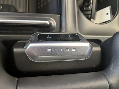 Used 2025 Ford Expedition Max Platinum image 27