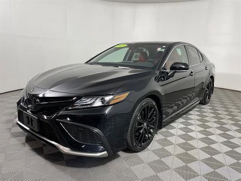 Certified 2023 Toyota Camry XSE w/ Cold Weather Package AWD/4WD image 3