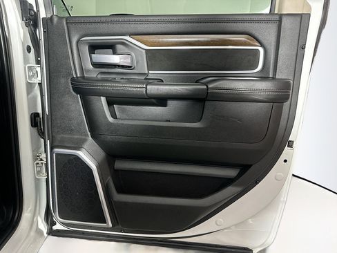 Used 2024 RAM 2500 Laramie image 29