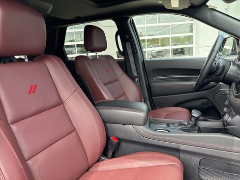 Used 2025 Dodge Durango GT AWD/4WD image 50