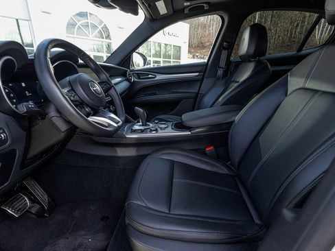 Used 2024 Alfa Romeo Stelvio Ti w/ Active Assist Plus Package image 25