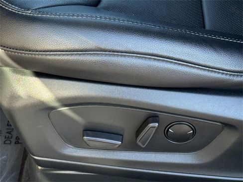 Certified 2023 Ford Explorer Limited w/ Limited Technology Package image 7