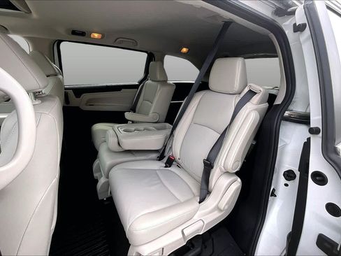 Certified 2025 Honda Odyssey EX-L image 20