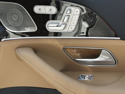 Certified 2025 Mercedes-Benz GLE 350 4MATIC image 17