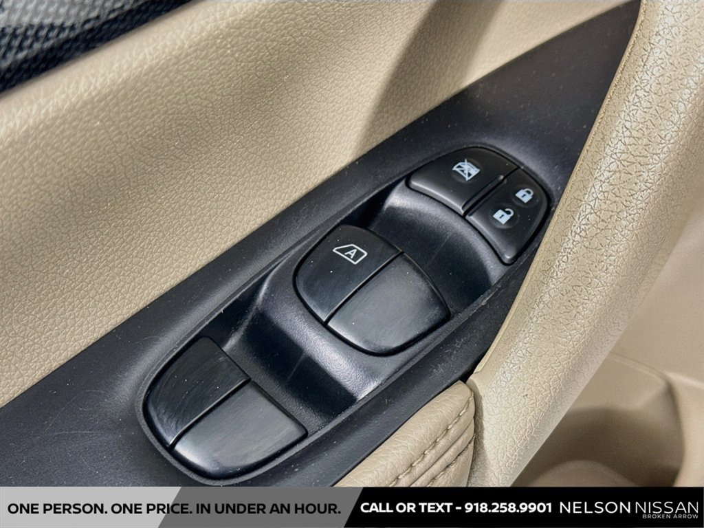 Used 2015 Nissan Rogue SL w/ SL Premium Package AWD/4WD image 18