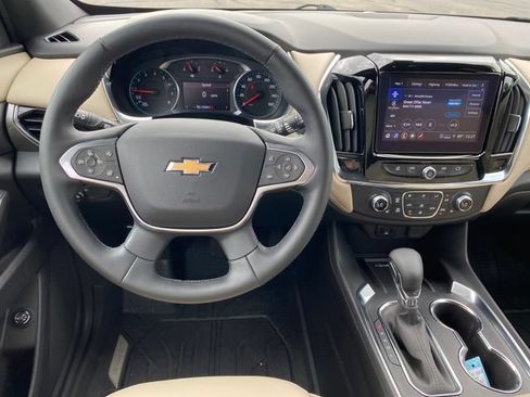 Used 2023 Chevrolet Traverse LT w/ LPO, Floor Liner Package AWD/4WD image 7