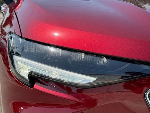 Used 2021 Buick Envision Avenir FWD image 39
