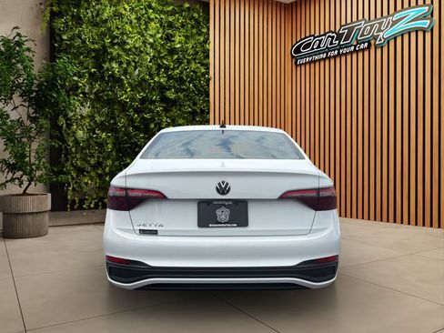 Used 2024 Volkswagen Jetta S FWD image 37
