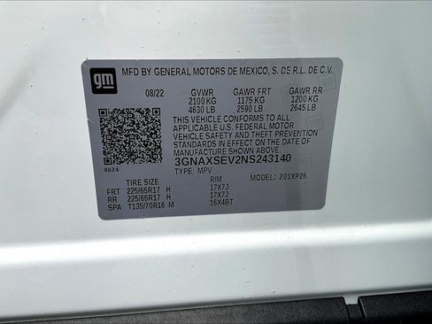 Used 2022 Chevrolet Equinox LS w/ LS Convenience Package image 11