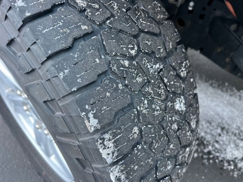 Used 2021 Ford F150 XLT image 30