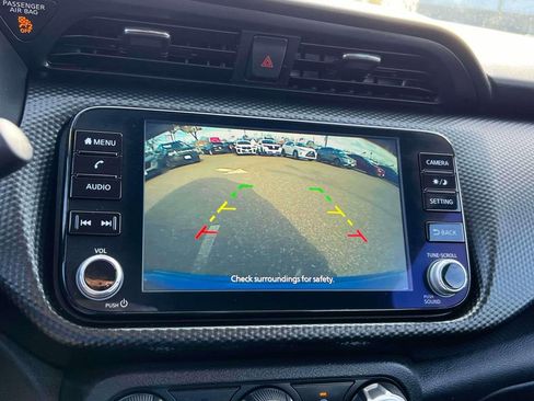 Certified 2023 Nissan Kicks SV image 26