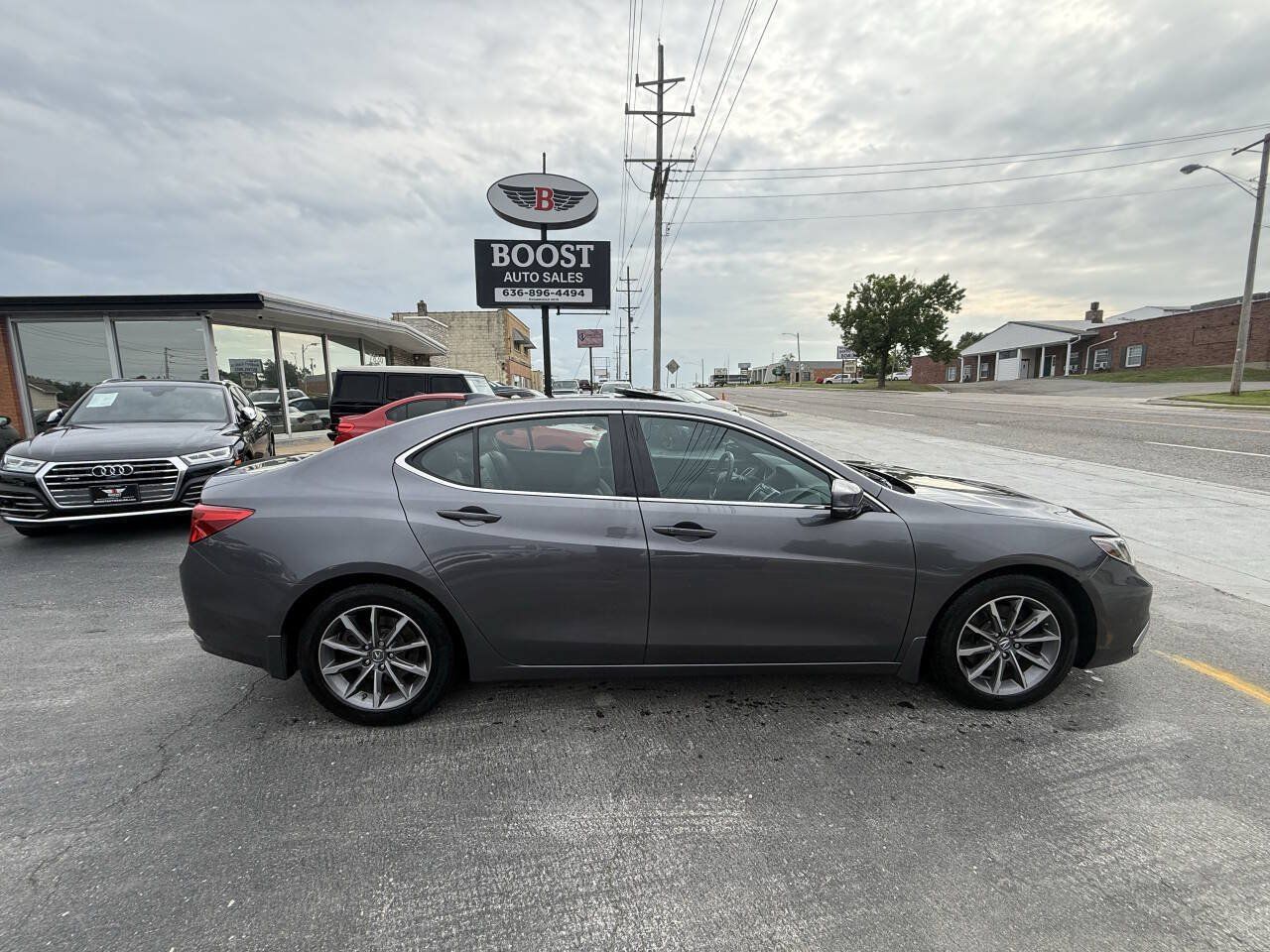 Used 2020 Acura TLX FWD image 8