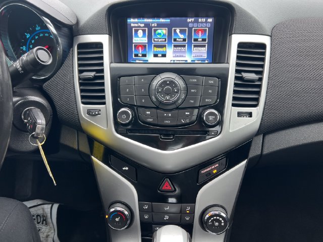 Used 2015 Chevrolet Cruze LT w/ Sun, Sound and Sport Package FWD image 21