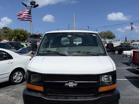 Used 2005 Chevrolet Express 2500 RWD image 7